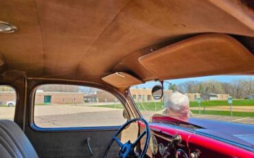 Unknown-5-window-1936-Maroon-Beige-39