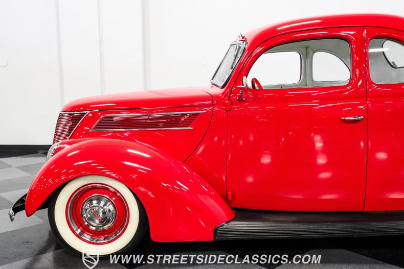 Unknown-5-window-1937-Red-White-26