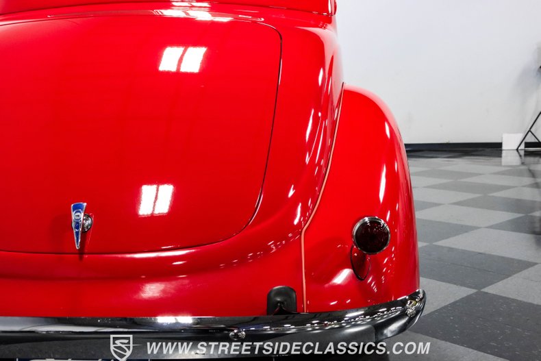Unknown-5-window-1937-Red-White-30