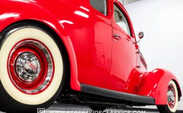 Unknown-5-window-1937-Red-White-32