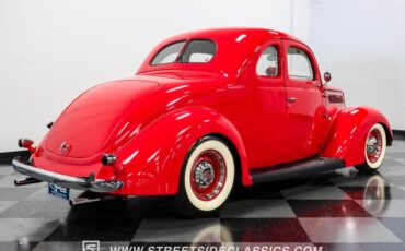 Unknown-5-window-1937-Red-White-8