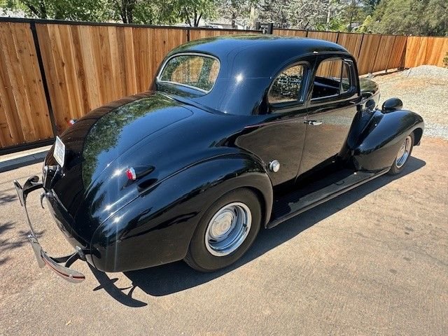 Unknown-5-window-1939-Black-gray-13