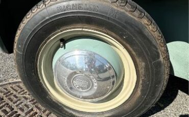 Unknown-600-1957-Verde-Chiaro-Light-11