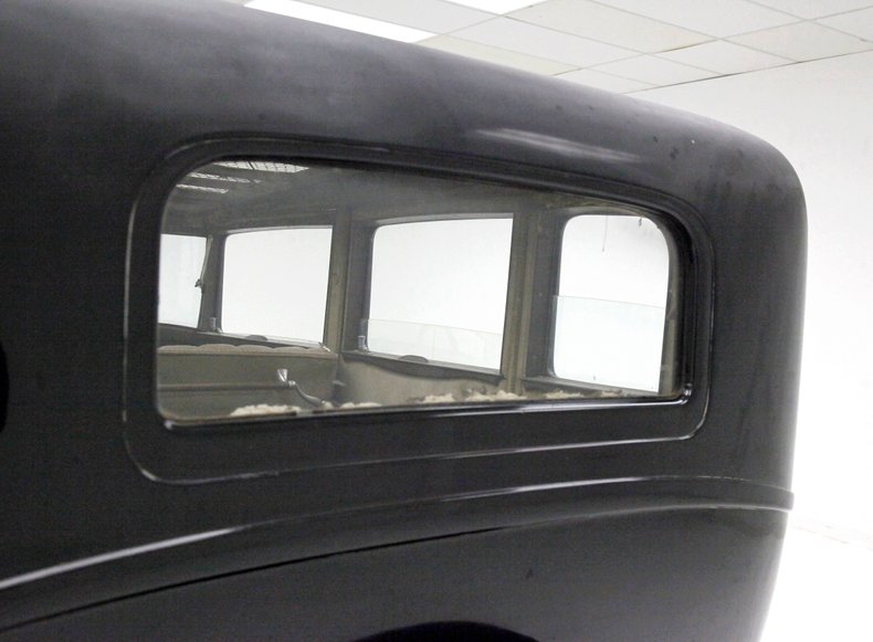 Unknown-733-1930-Black-Tan-24