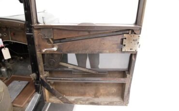 Unknown-733-1930-Black-Tan-37