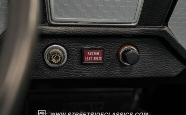 Unknown-850-1972-White-Blue-12