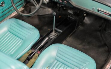 Unknown-850-1972-White-Blue-13