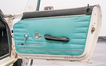 Unknown-850-1972-White-Blue-18