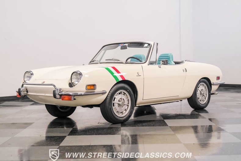 Unknown-850-1972-White-Blue-29