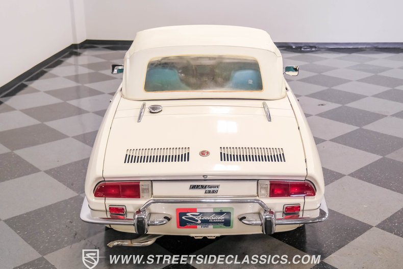 Unknown-850-1972-White-Blue-34