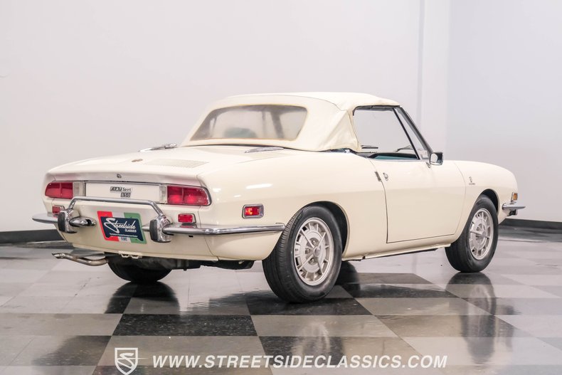 Unknown-850-1972-White-Blue-36