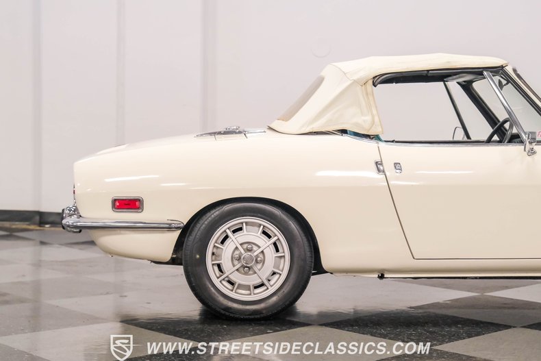Unknown-850-1972-White-Blue-48