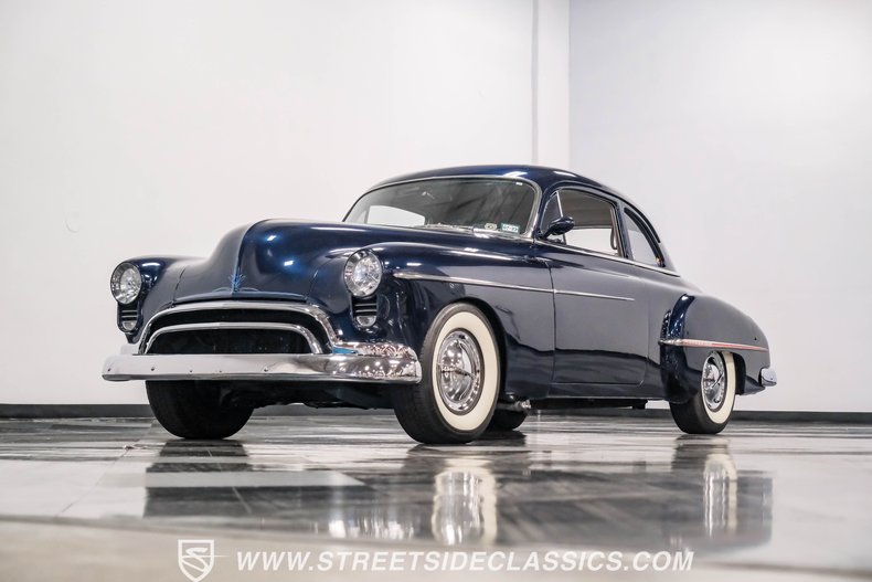 Unknown-88-1950-Dark-Blue-White-12