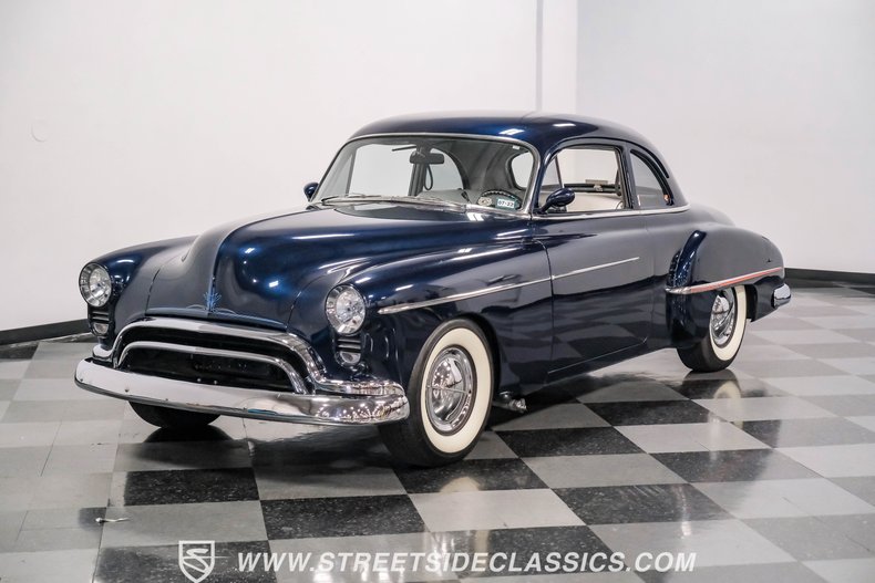 Unknown-88-1950-Dark-Blue-White-2