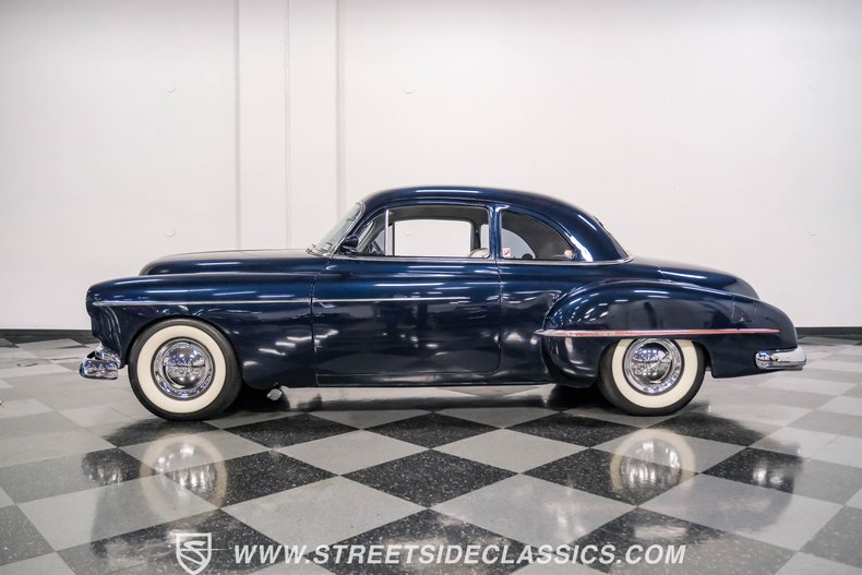 Unknown-88-1950-Dark-Blue-White-4