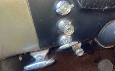 Unknown-88-1951-Green-12