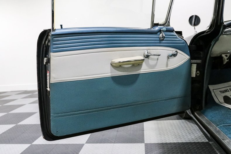 Unknown-88-1955-Black-BlueWhite-23