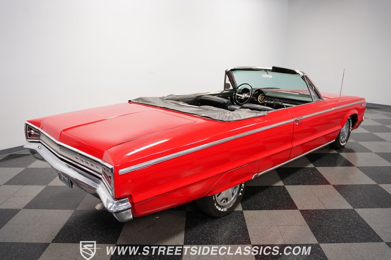 Unknown-880-1965-Red-Black-21