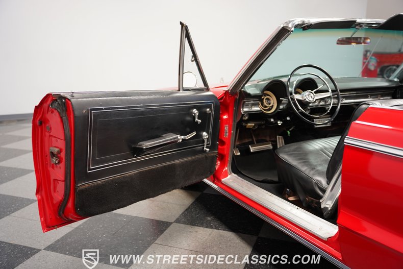 Unknown-880-1965-Red-Black-46