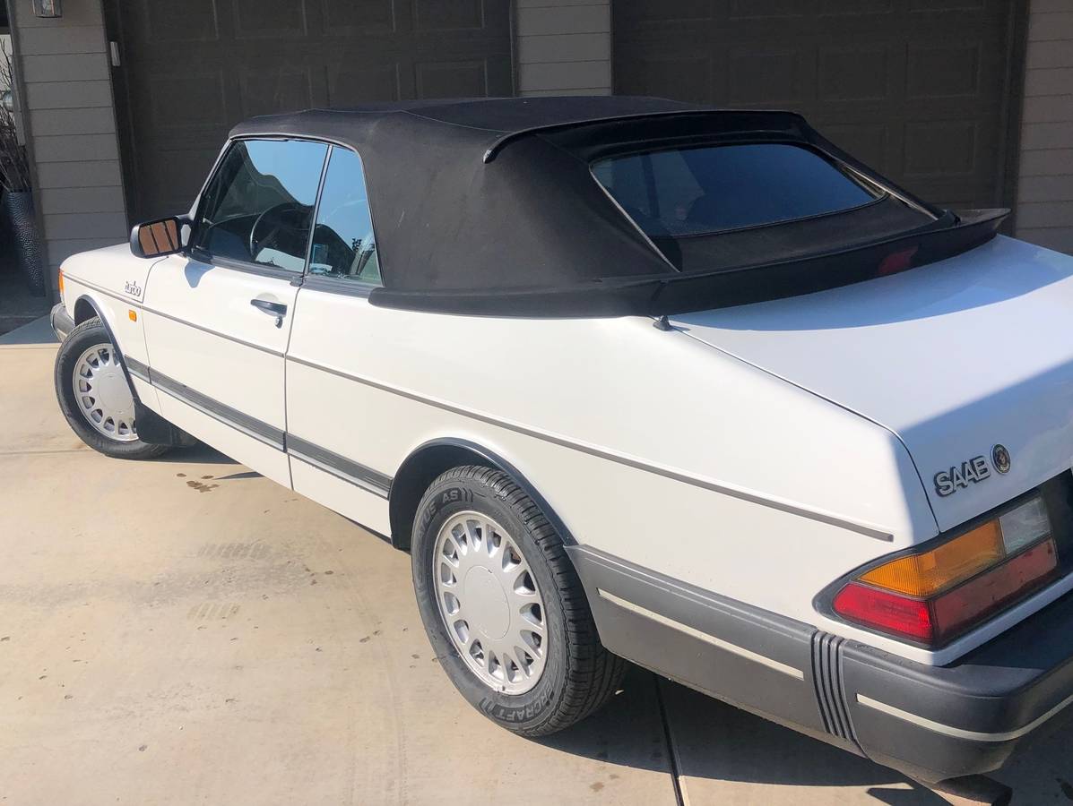 Unknown-900-turbo-1988-white-2
