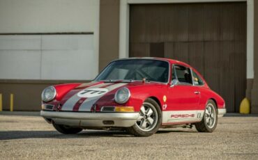 Unknown-911-1967-Red-Black-1
