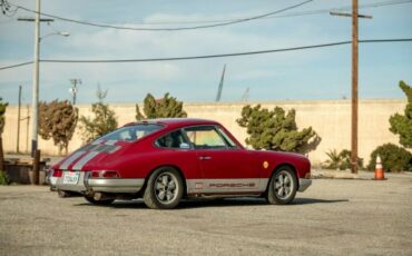 Unknown-911-1967-Red-Black-12
