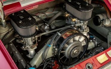 Unknown-911-1967-Red-Black-2