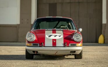 Unknown-911-1967-Red-Black-7