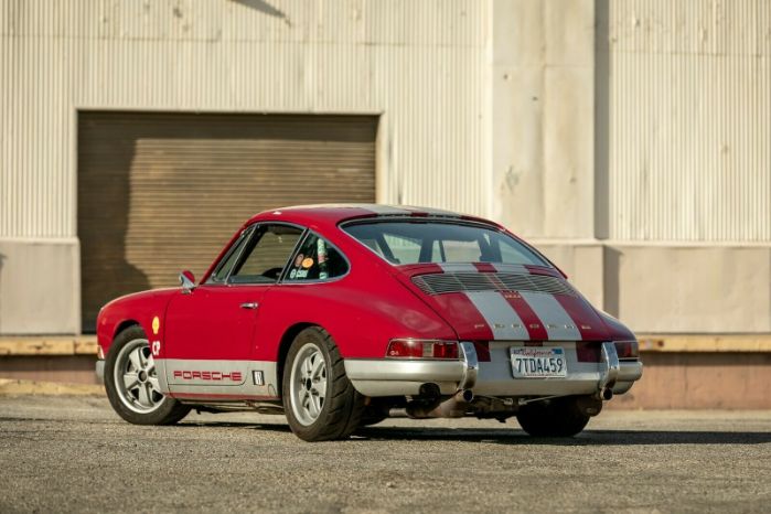Unknown-911-1967-Red-Black-9