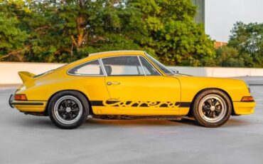 Unknown-911-1969-Yellow-6