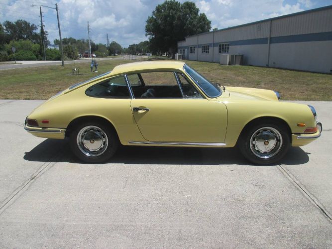 Unknown-912-1968-Yellow-15