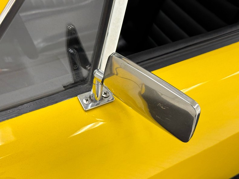Unknown-914-1973-Saturn-Yellow-Black-17