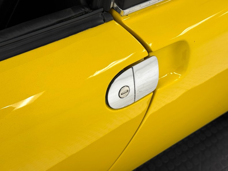 Unknown-914-1973-Saturn-Yellow-Black-18