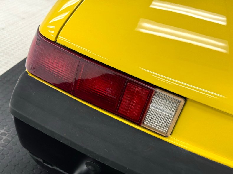 Unknown-914-1973-Saturn-Yellow-Black-20
