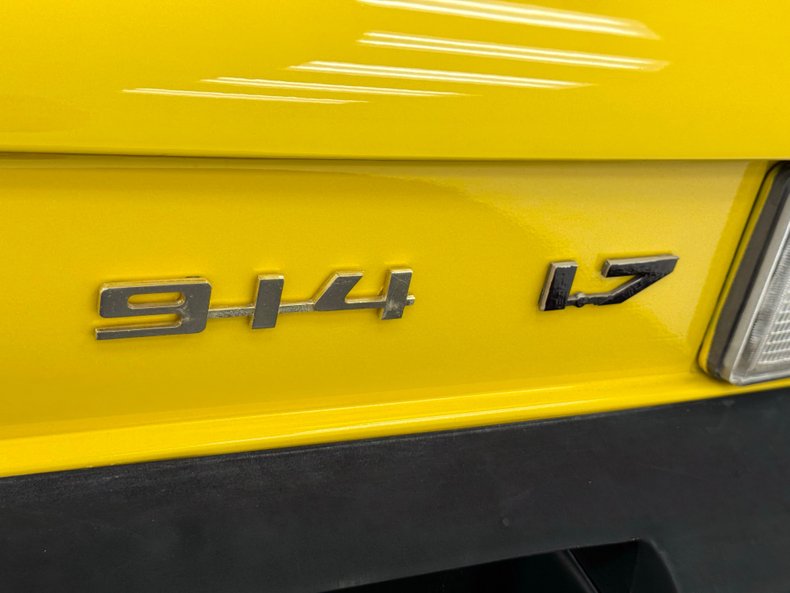 Unknown-914-1973-Saturn-Yellow-Black-21