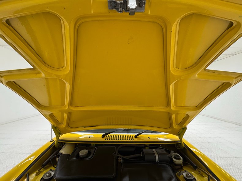 Unknown-914-1973-Saturn-Yellow-Black-22