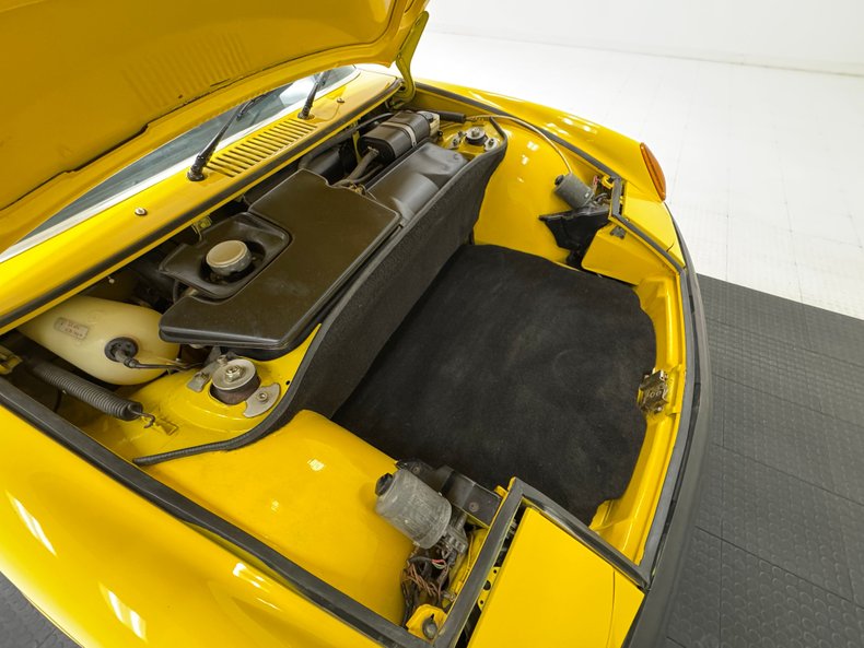 Unknown-914-1973-Saturn-Yellow-Black-23