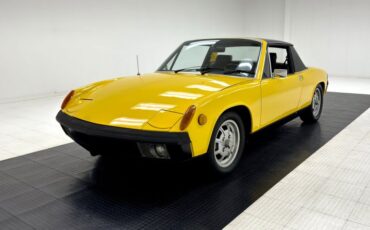 Unknown-914-1973-Saturn-Yellow-Black-25