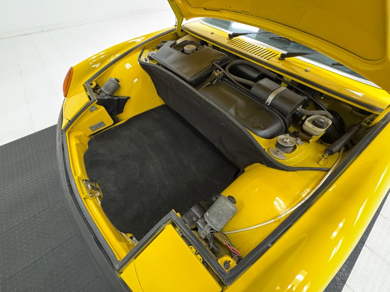 Unknown-914-1973-Saturn-Yellow-Black-27