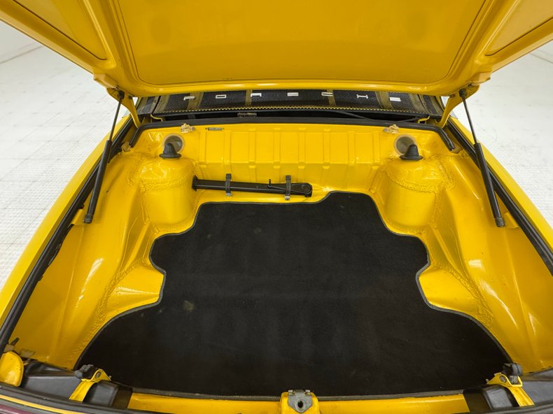 Unknown-914-1973-Saturn-Yellow-Black-31