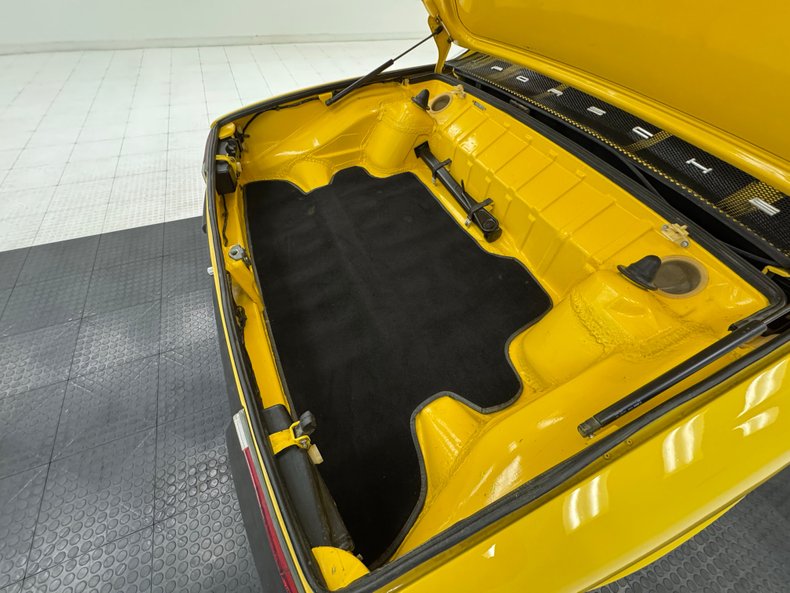 Unknown-914-1973-Saturn-Yellow-Black-32