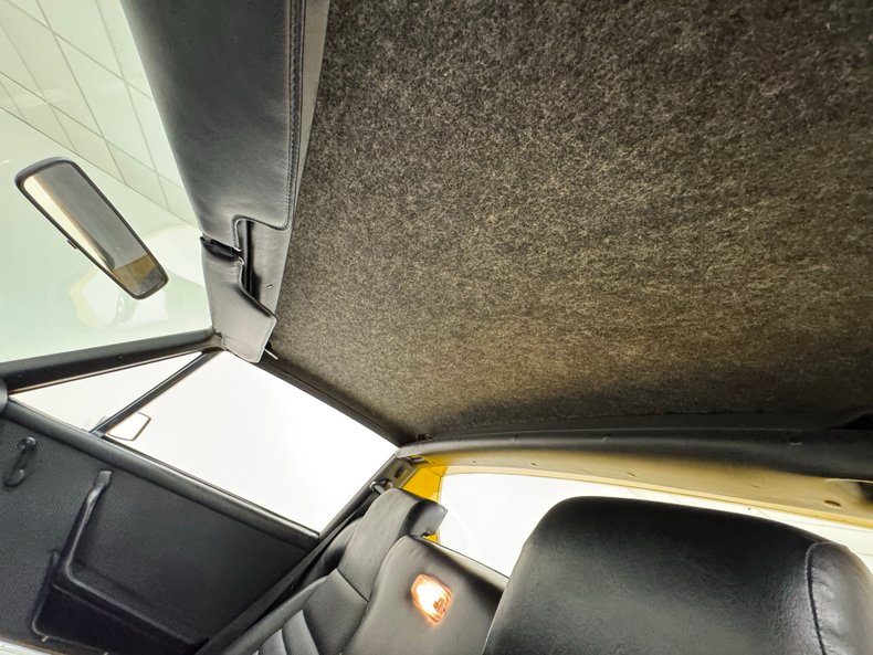 Unknown-914-1973-Saturn-Yellow-Black-48