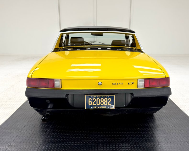Unknown-914-1973-Saturn-Yellow-Black-9