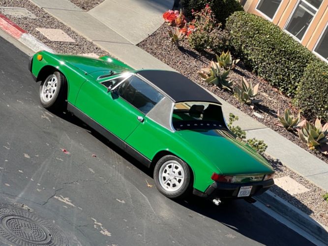 Unknown-914-1974-Green-Tan-2