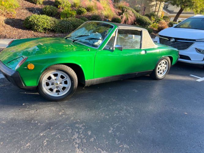 Unknown-914-1974-Green-Tan-8
