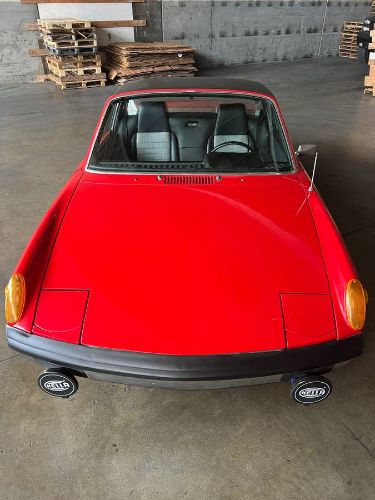 Unknown-914-1974-Red-16