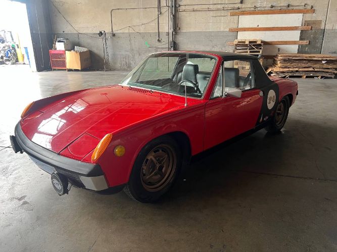 Unknown-914-1974-Red-6