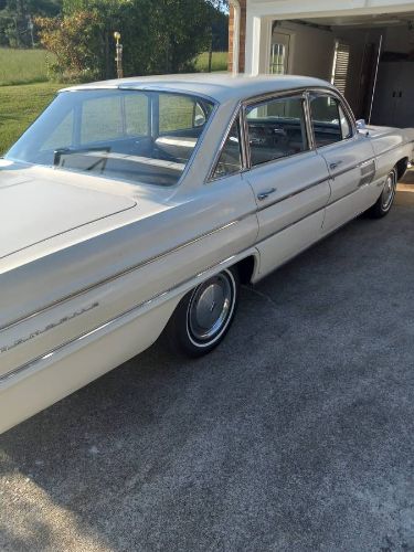 Unknown-98-1962-White-1