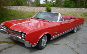 Unknown-98-1966-Red-Red-1