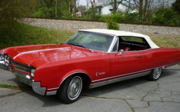 Unknown-98-1966-Red-Red